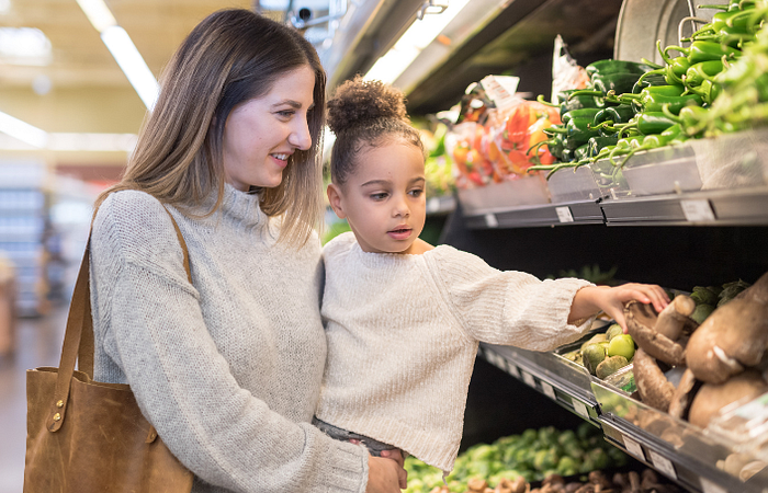 How I Slash $60 Off My Grocery Bill Every Week (Without Eating Ramen)